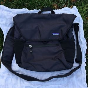 Vintage Patagonia Day Bag